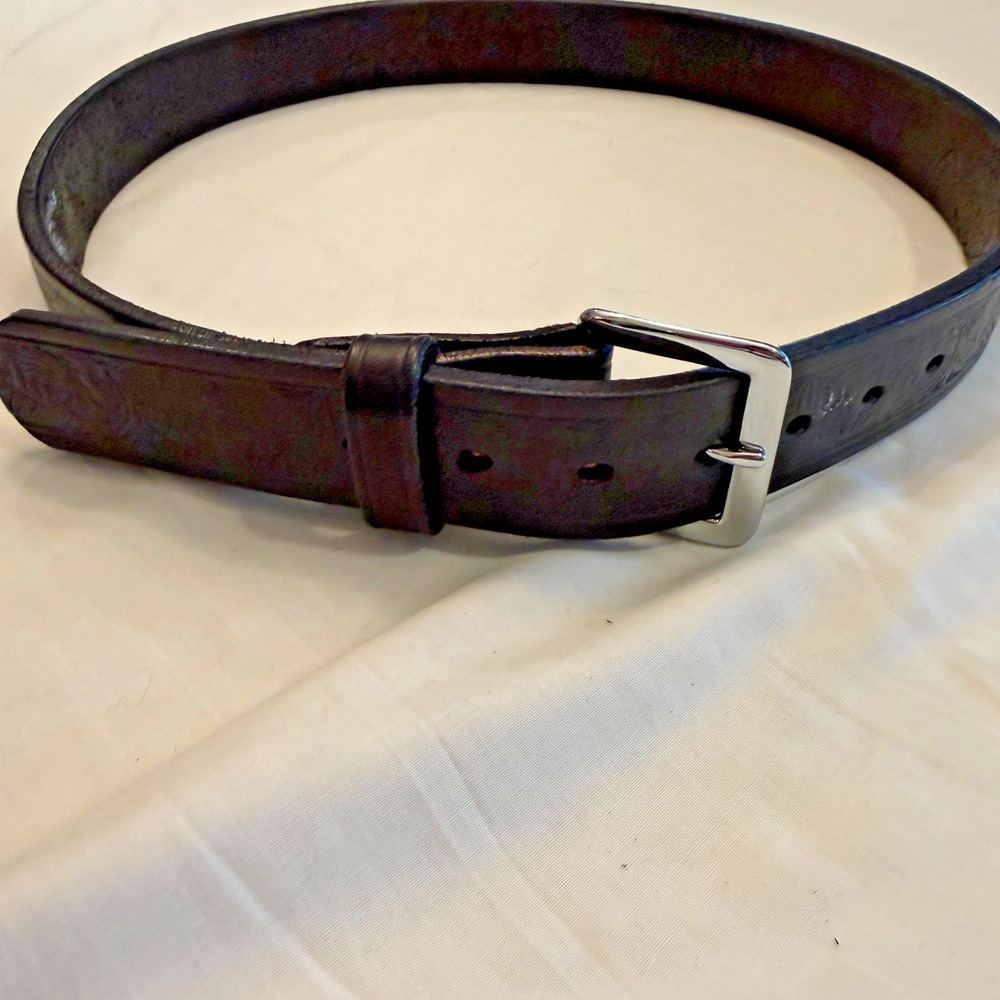 Bullhide Belt Wildlife Embossed Cowhide Leather Belt Made in USA Size 32